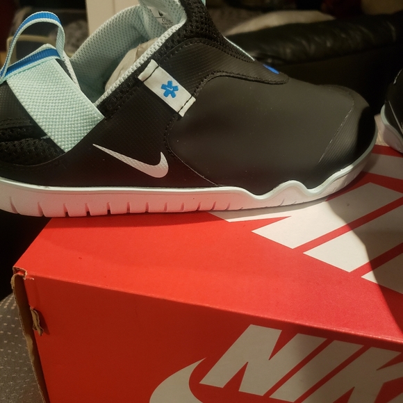 New Nike Zoom Pulse Sneakers.. - Picture 4 of 8